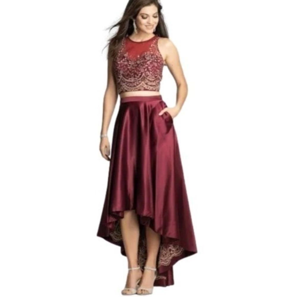DAVE and Johnny 2pc prom high low skirt with beaded embroidered top size New‎ XL